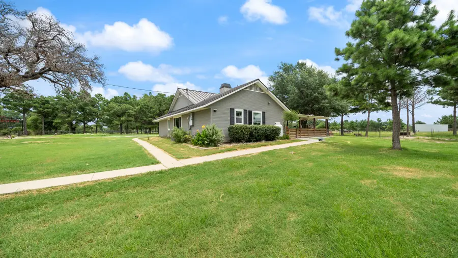 132 Private Road 7105, Edgewood, TX 75117 - Image #3