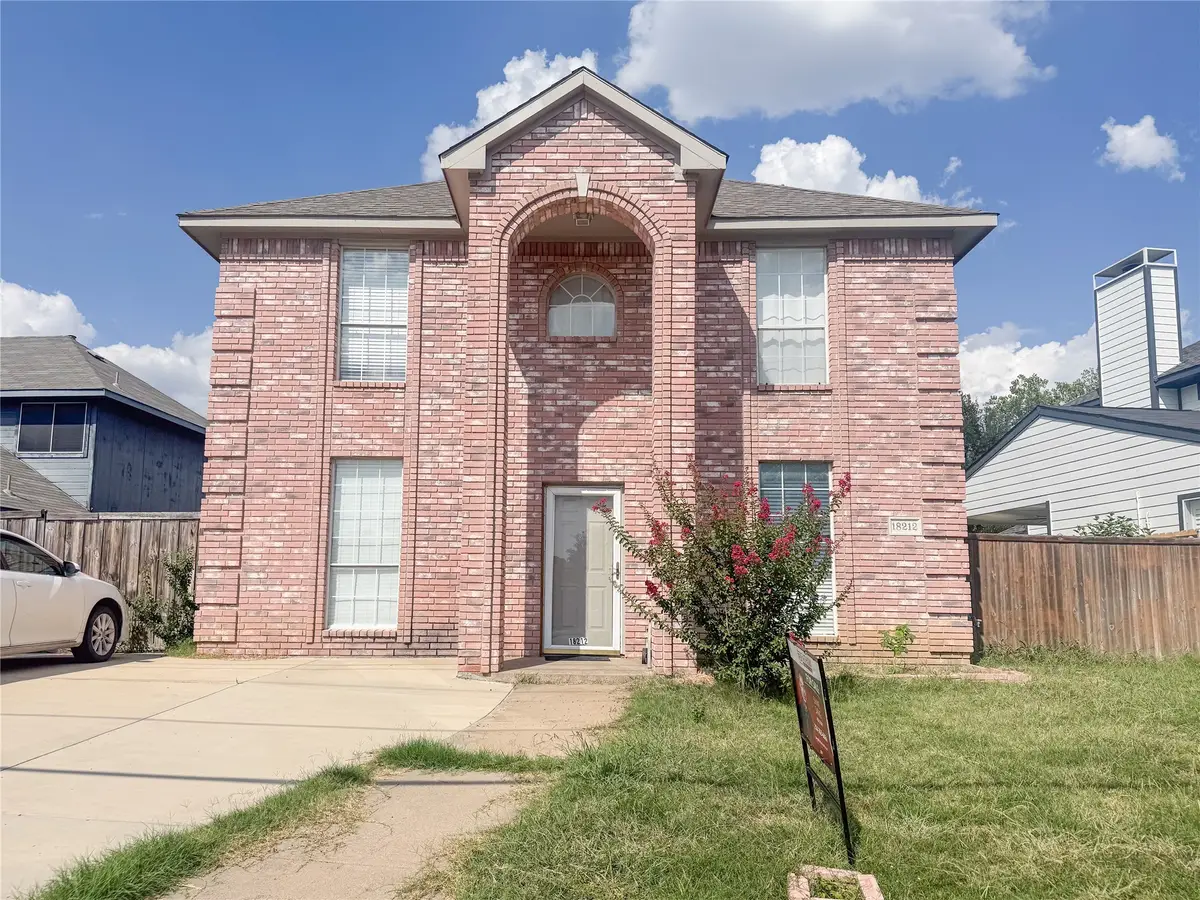 18212 Kelly Boulevard, Carrollton, TX 75287 - Image #1