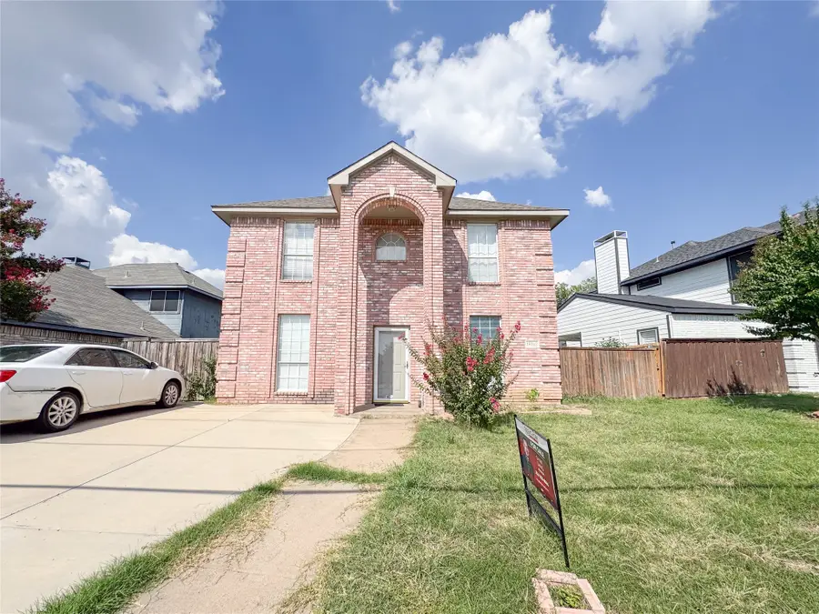 18212 Kelly Boulevard, Carrollton, TX 75287 - Image #2