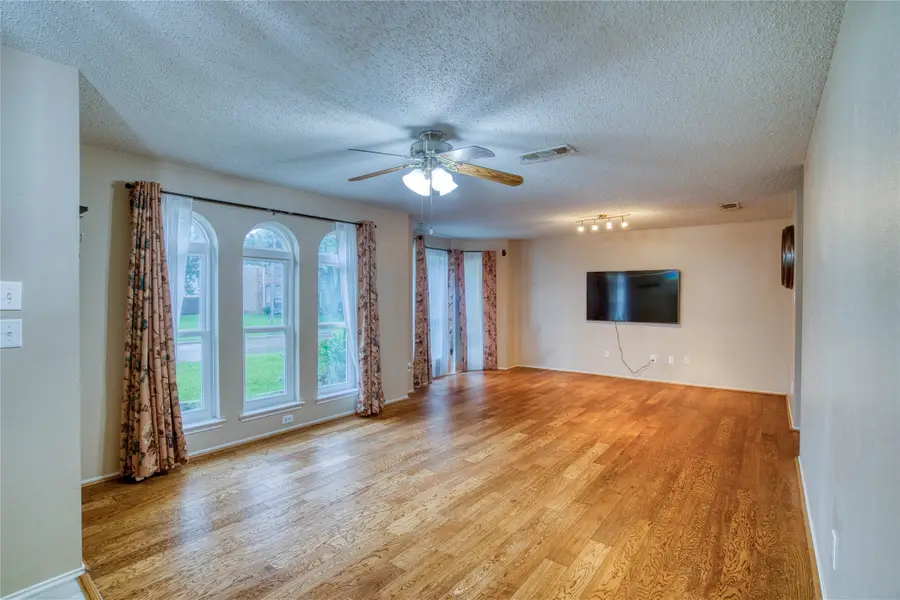 406 Grant Drive, Wylie, TX 75098 - Image #3