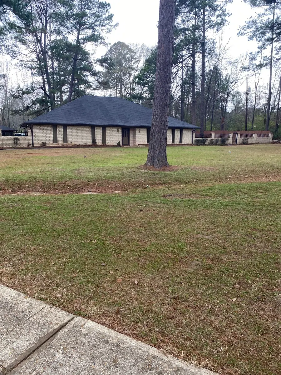 7985 N Lakeshore Drive, Shreveport, LA 71107 - #2