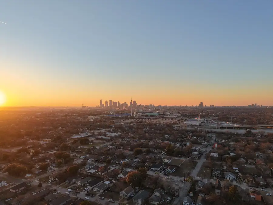 2806 Carter Street, Dallas, TX 75210 - Image #3