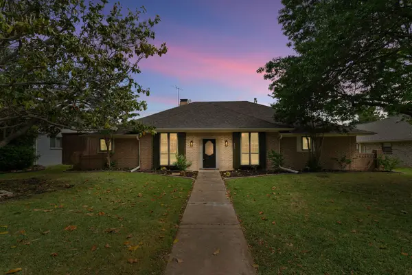 238 High Brook Drive, Richardson, TX 75080