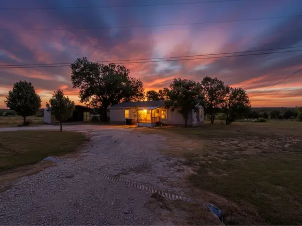 8700 Highview Drive, Crandall, TX 75114