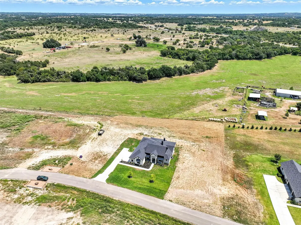 108 Gibson Bend, Weatherford, TX 76087 - Image #1