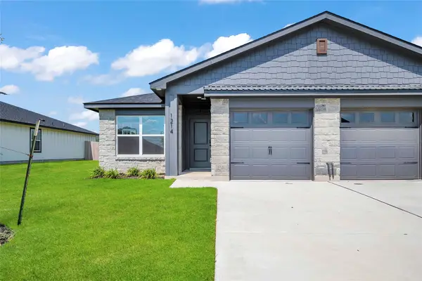 1214 S College Avenue, Troy, TX 76579