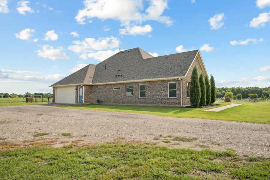 2435 Cobler Road, Collinsville, TX 76233 - #3