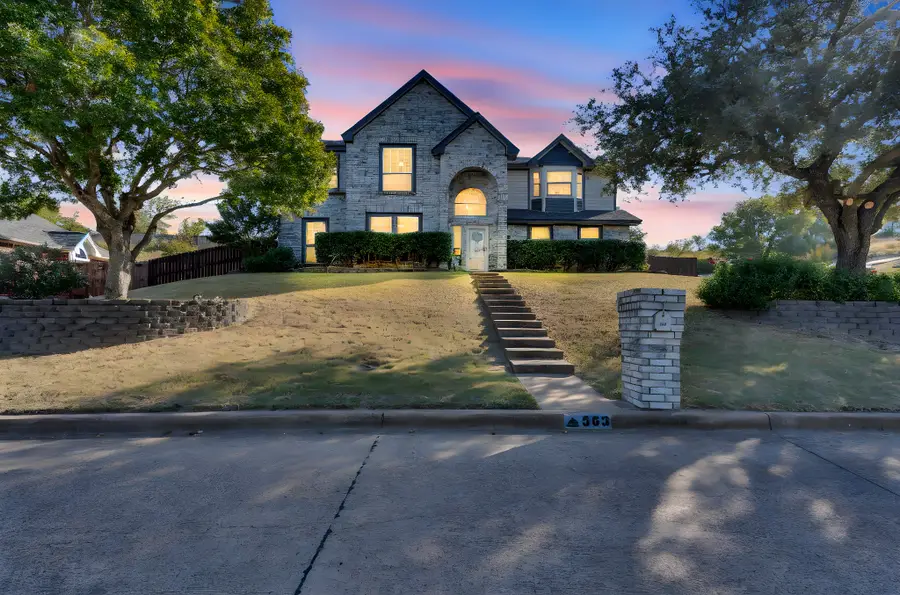 363 Balcones Drive, Fort Worth, TX 76108 - Image #2