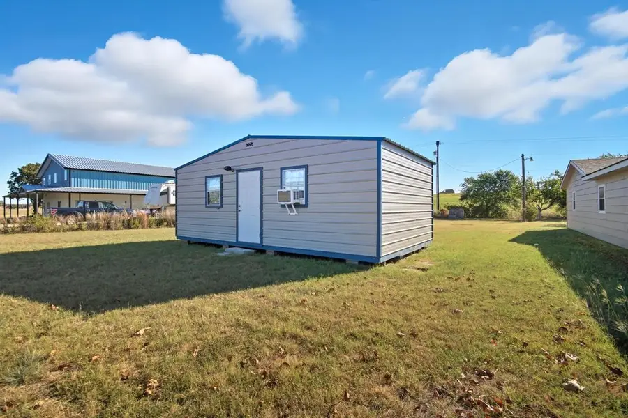 413 Charnel Street, Clyde, TX 79510 - Image #3