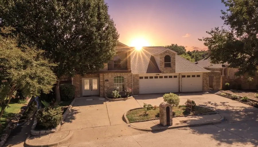 11108 Manorview Circle, Dallas, TX 75228 - Image #2