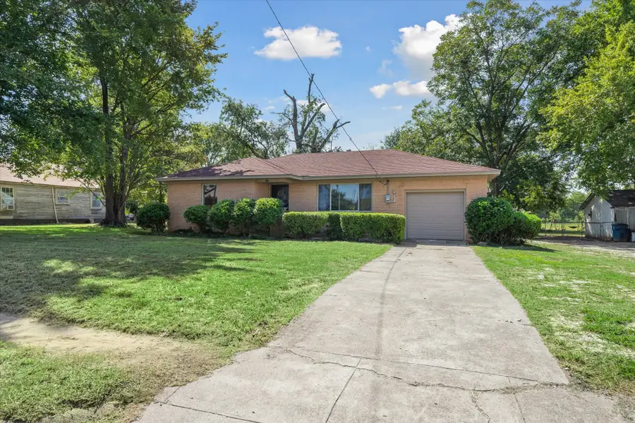 252 E Main Street, Van, TX 75790 - Image #3