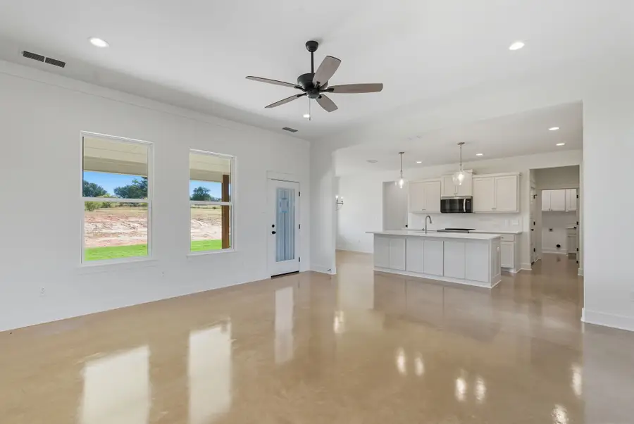 117 Graystone Drive, Weatherford, TX 76088 - Image #3