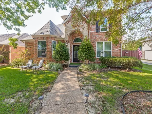 2260 Shorecrest Drive, Rockwall, TX 75087