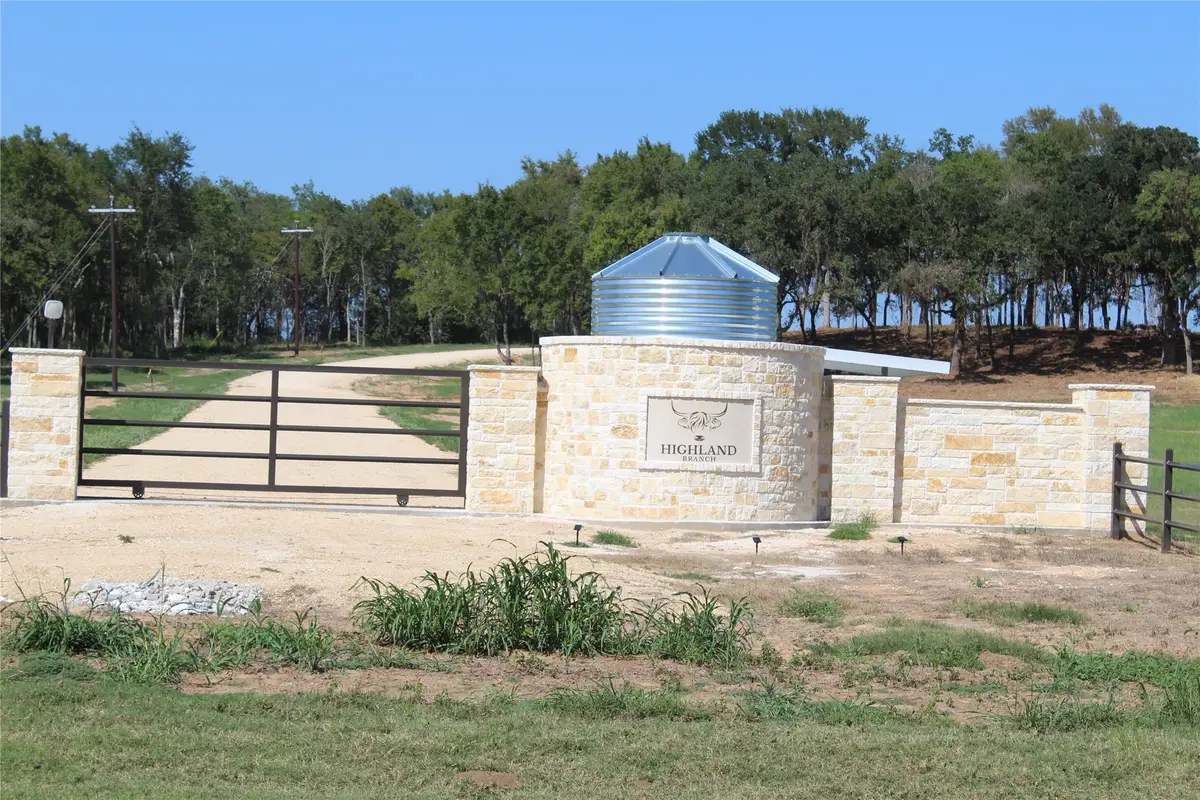 165 Highland Drive, Cameron, TX 76520 - #1