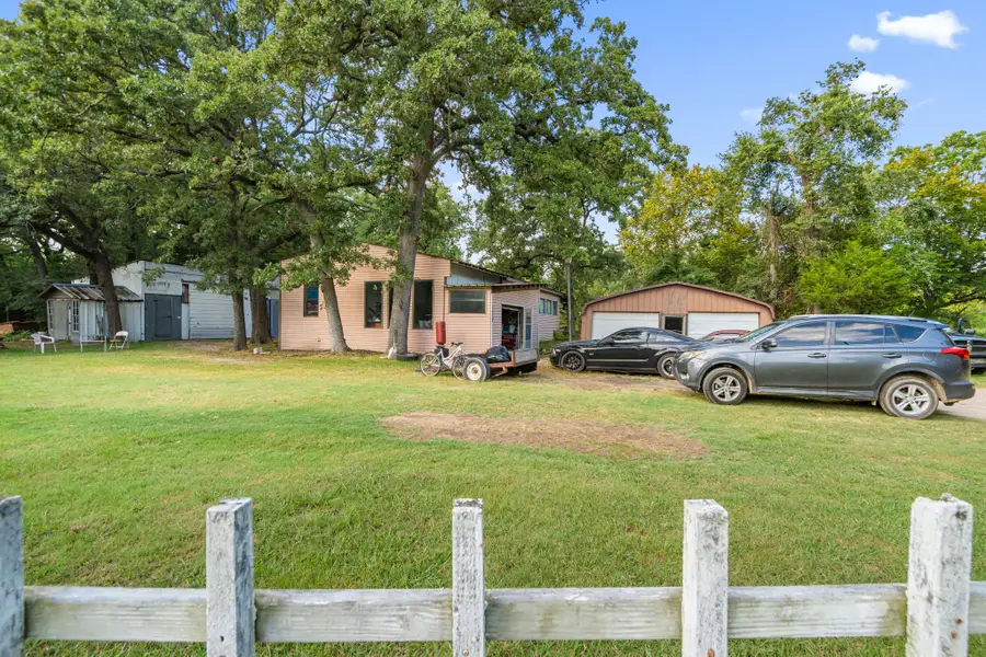 17451 Beesley Court, Terrell, TX 75160 - Image #2