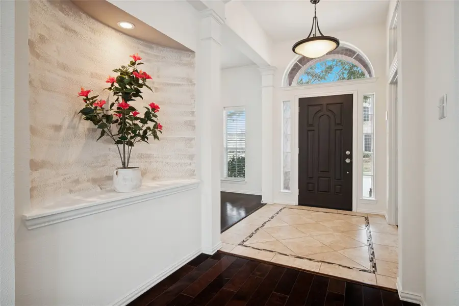 6516 Terrace Drive, The Colony, TX 75056 - Image #2