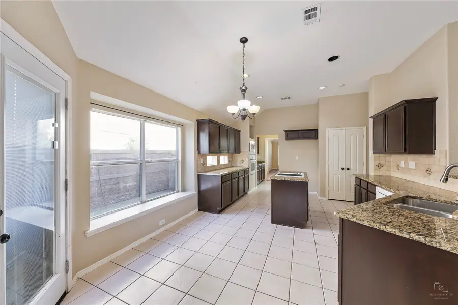 3812 Acacia Trail, The Colony, TX 75056 - Image #3