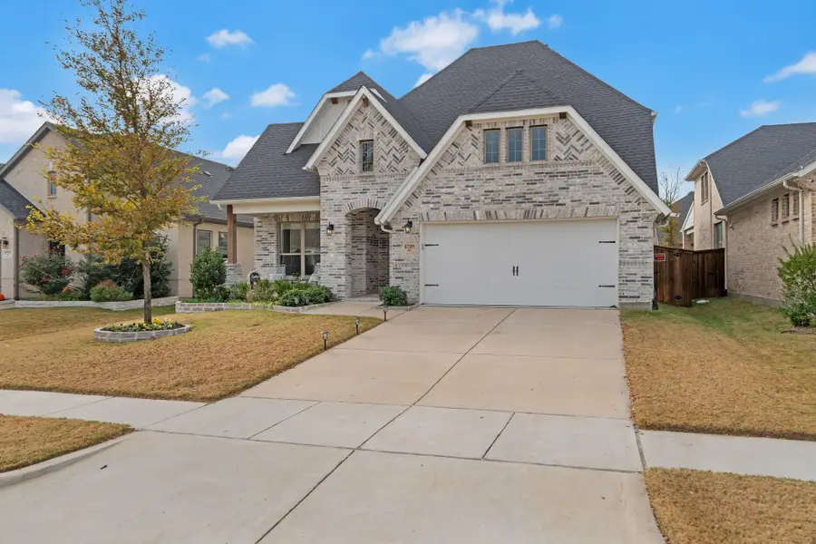 8709 Backwater Bay Cove, McKinney, TX 75071 - Image #2