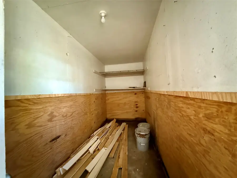 208 W Main Street, Cumby, TX 75433 - Image #2