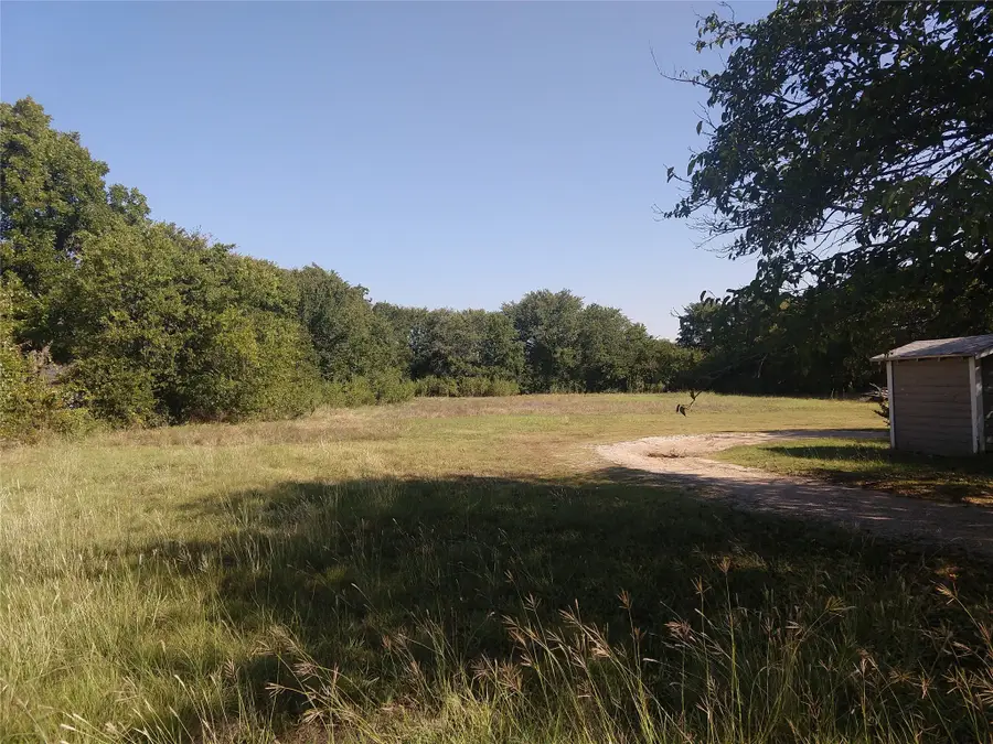 1215 Wood Lane, Arlington, TX 76001 - Image #3