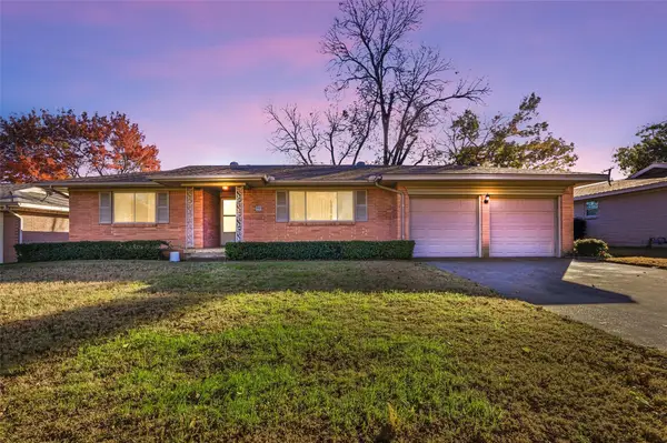 1512 White Way Drive, Arlington, TX 76013