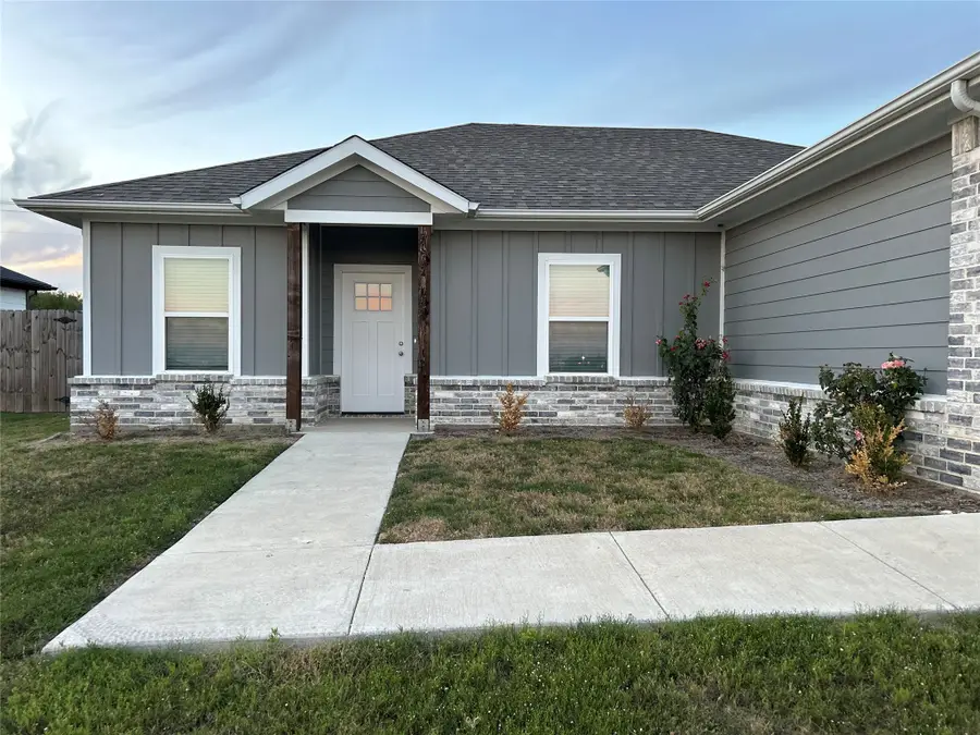 3612 Skylane Avenue, Corsicana, TX 75110 - Image #2