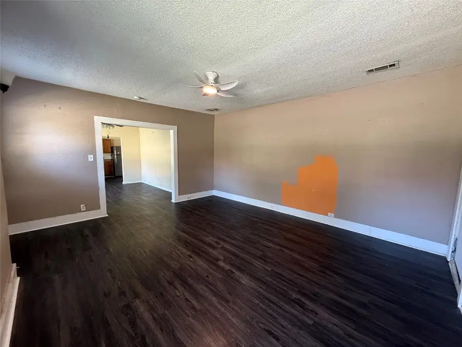 3101 Erie Street, Fort Worth, TX 76112 - Image #2