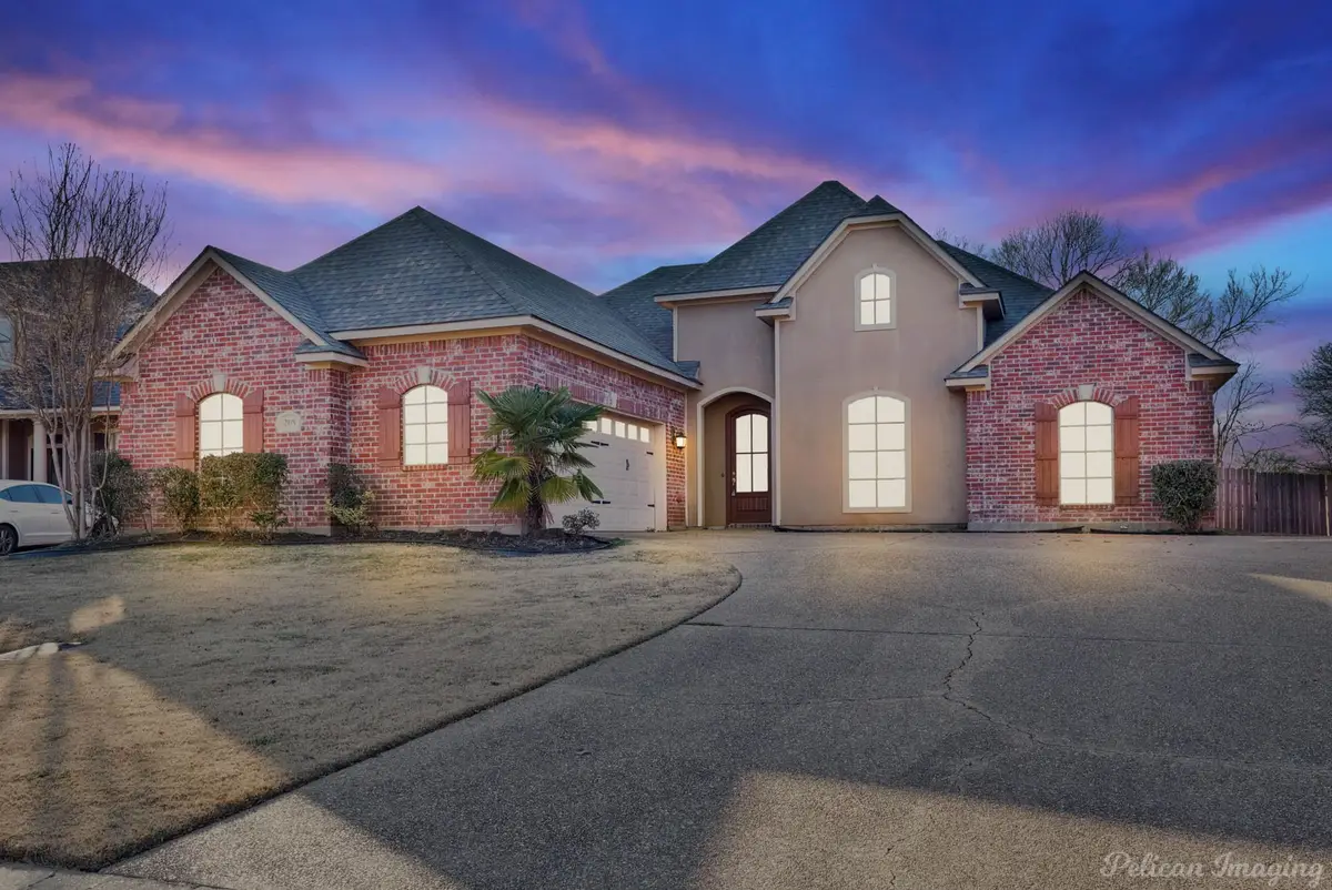 208 Ixworth Avenue, Bossier City, LA 71111 - #1