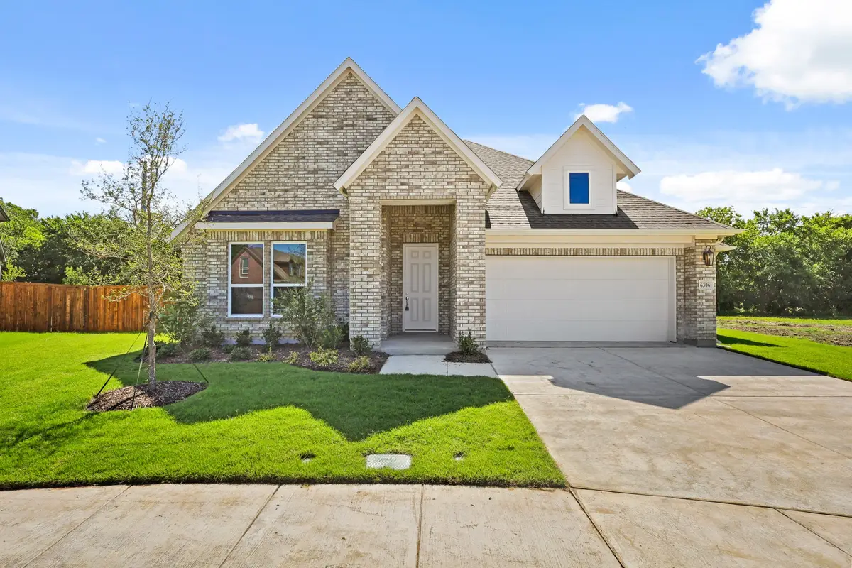 6406 Vivian Lane, Garland, TX 75043 - Image #1