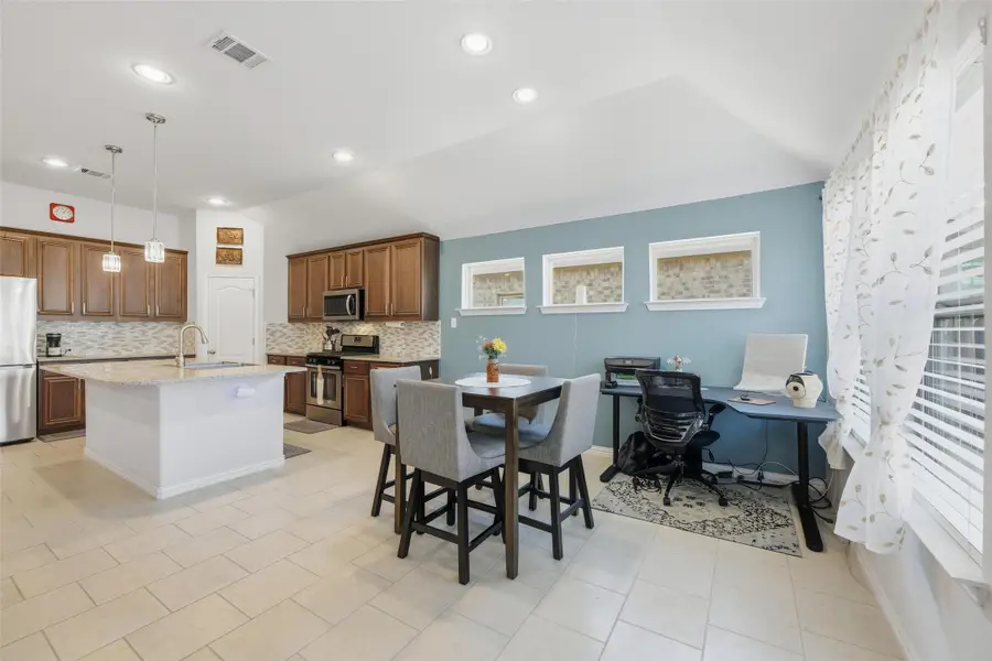 2437 Whispering Pines Drive, Fort Worth, TX 76177 - Image #3