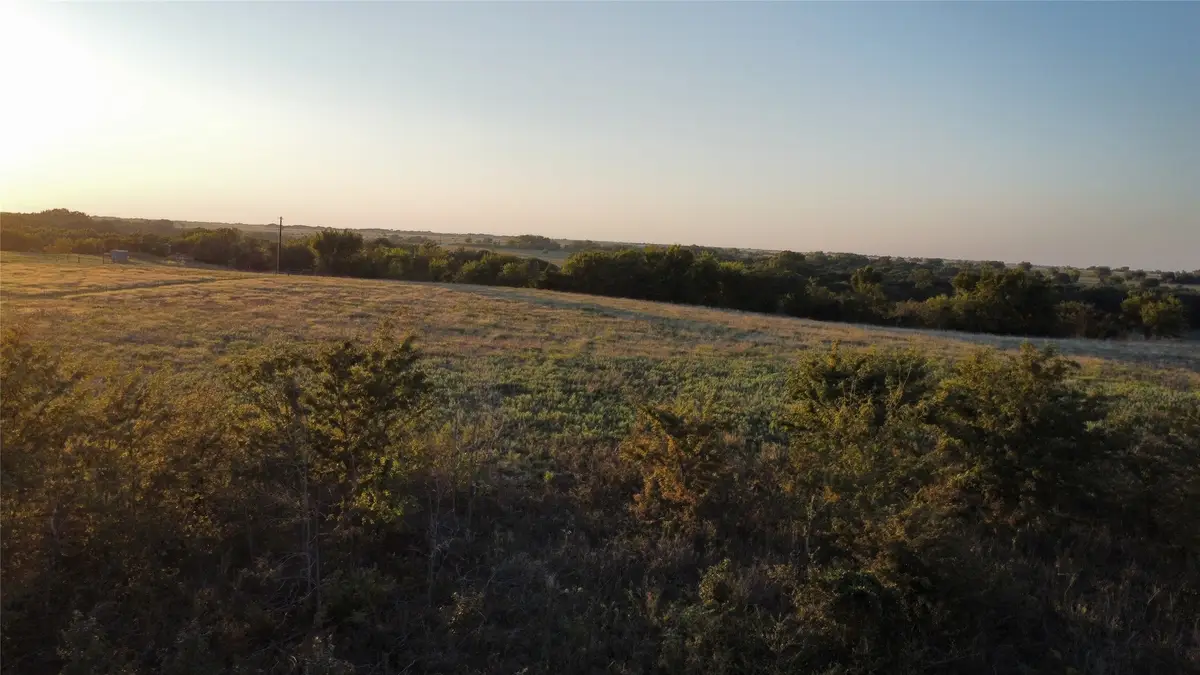 537 Willow Court, Saint Jo, TX 76265 - #1