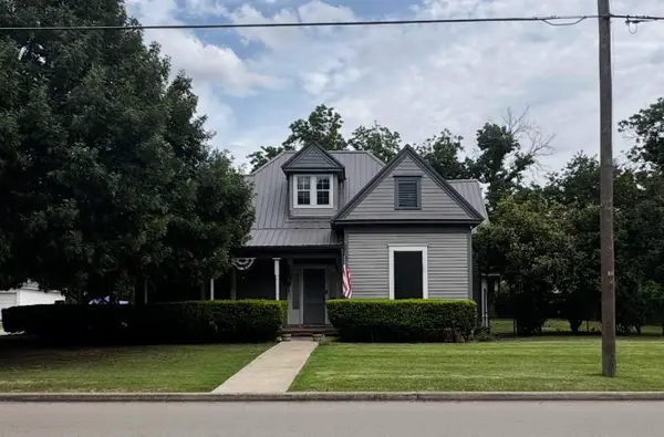 818 E Elm Street, Hillsboro, TX 76645