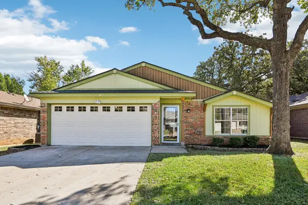 5027 Stage West Drive, Arlington, TX 76017