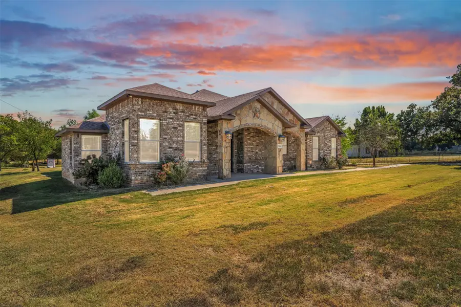 916 County Road 913, Joshua, TX 76058 - Image #2
