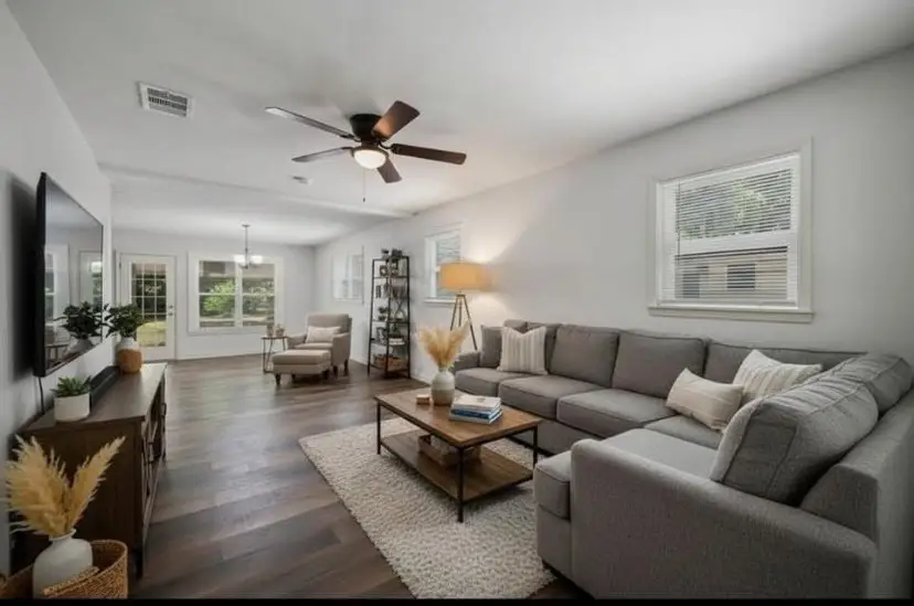 409 E 2nd Street, Quinlan, TX 75474 - Image #3