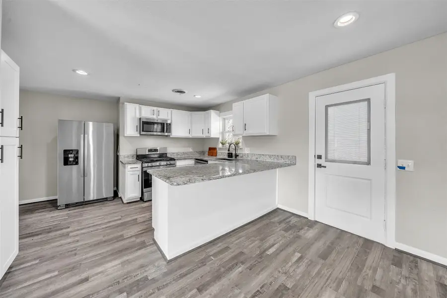 600 N Mill Street, Bowie, TX 76230 - Image #3