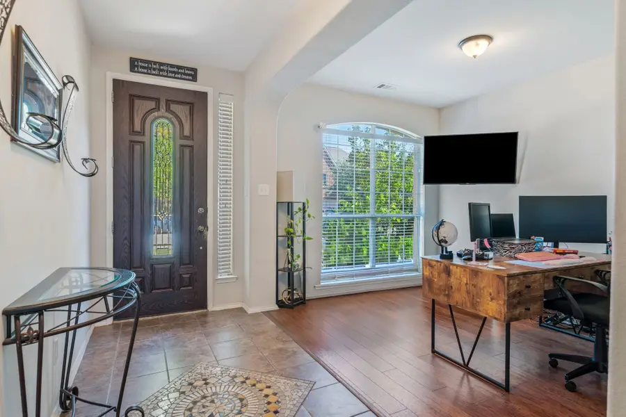 10212 Crawford Farms Drive, Fort Worth, TX 76244 - Image #3