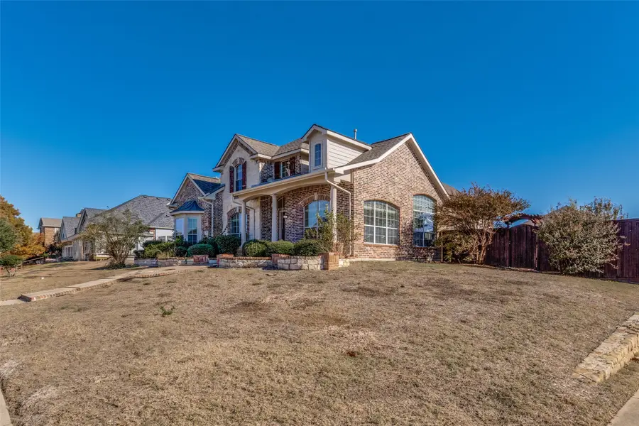 1502 Shadow Brook Trail, Garland, TX 75043 - Image #2