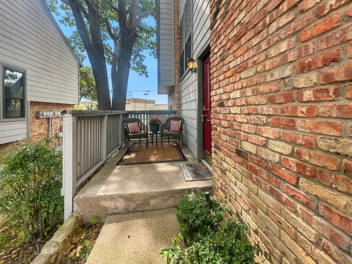 15151 Berry Trail #601, Dallas, TX 75248 - Image #1