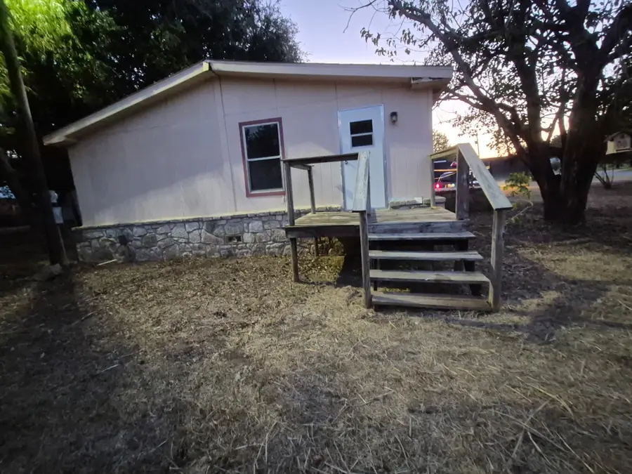 2201 Cadiz Circle, Granbury, TX 76048 - Image #2