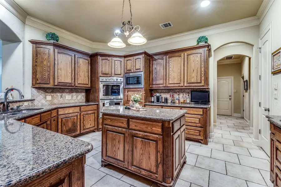 3410 Lake Creek Trail, Mansfield, TX 76063 - Image #3