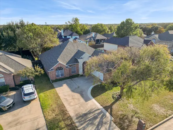 5 Colt Court, Mansfield, TX 76063