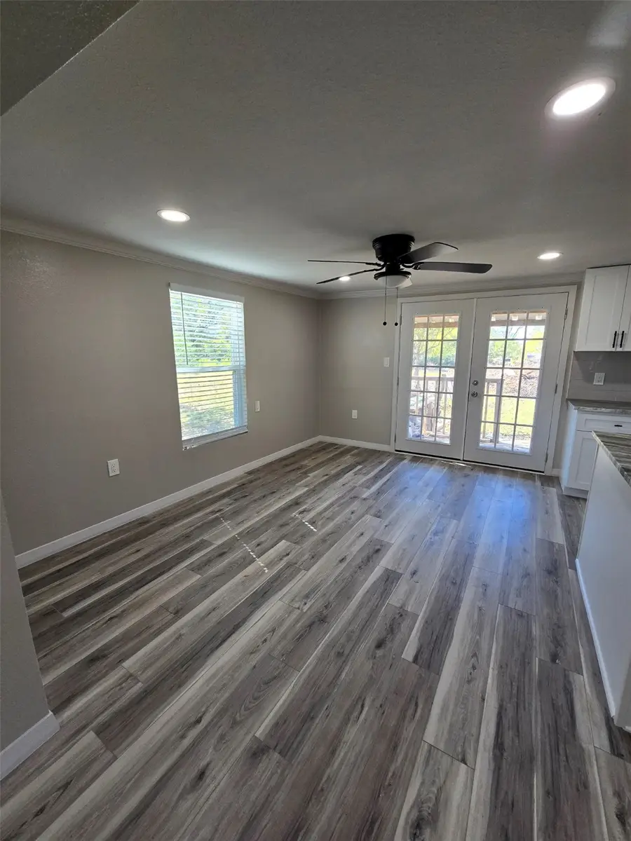 305 Gaskins Street, Como, TX 75431 - Image #2