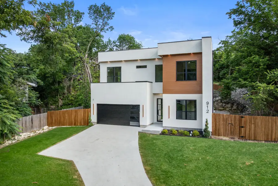 912 Brookwood Drive, Dallas, TX 75224 - Image #2