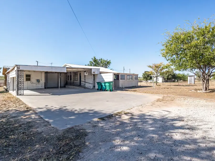2600 5th Avenue, Coleman, TX 76834 - Image #3