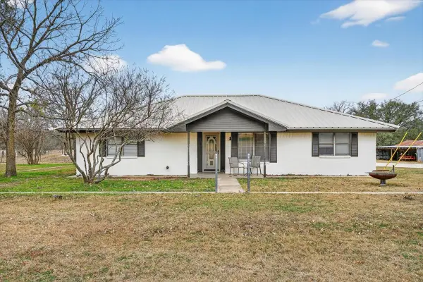 362 County Road 481, Stephenville, TX 76401