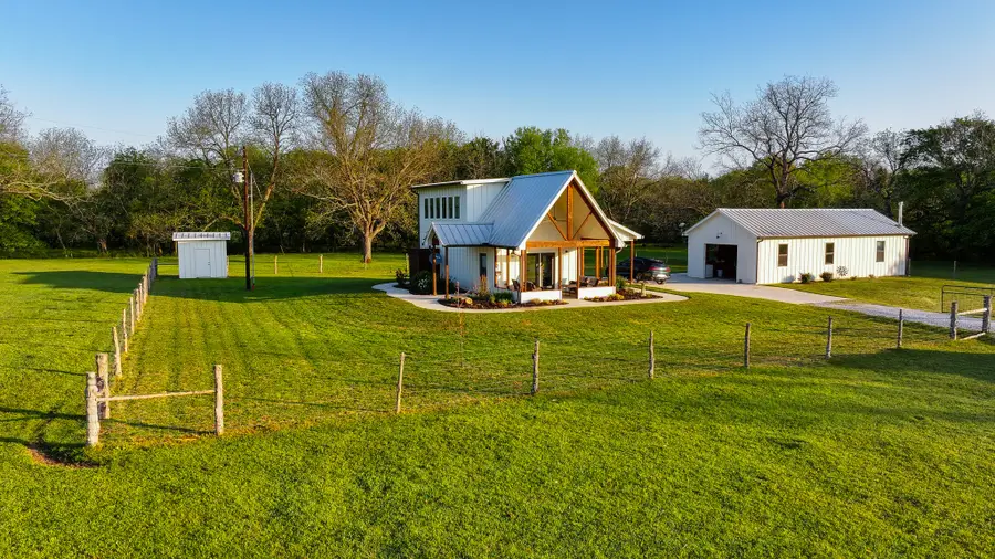 459 Colwell Road, Forestburg, TX 76239 - Image #2