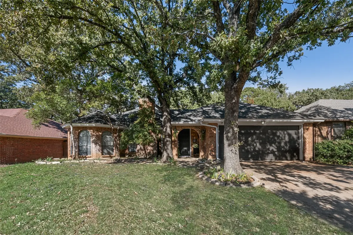 2111 Turf Club Drive, Arlington, TX 76017 - Image #1