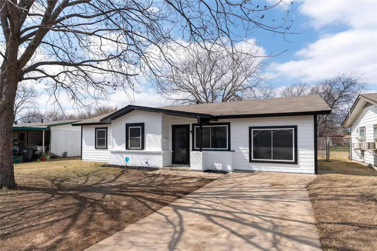 3712 Preston Drive, Fort Worth, TX 76119 - Image #1