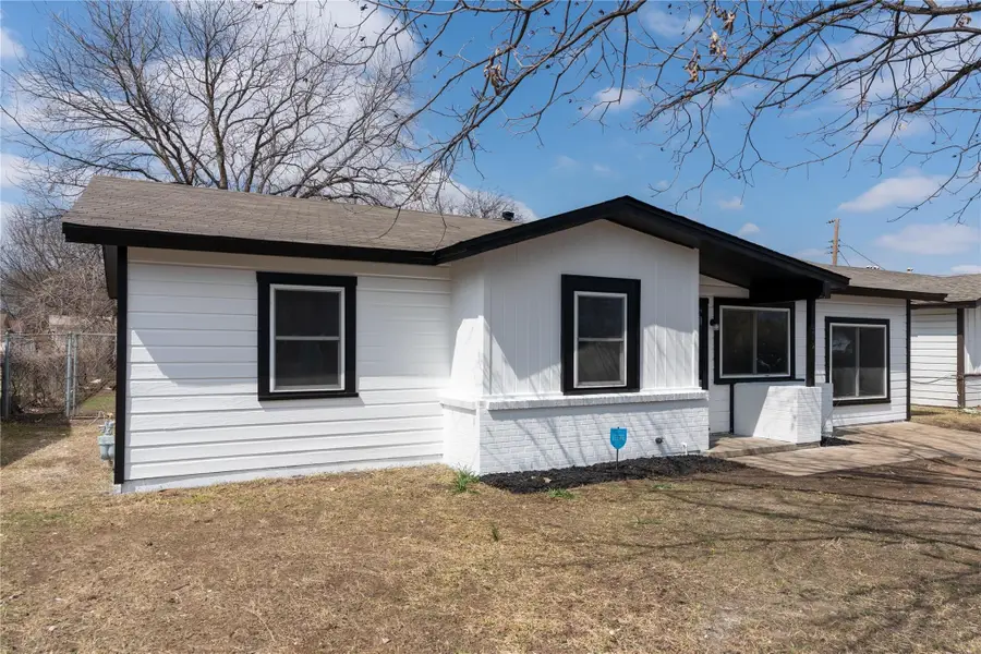 3712 Preston Drive, Fort Worth, TX 76119 - Image #2